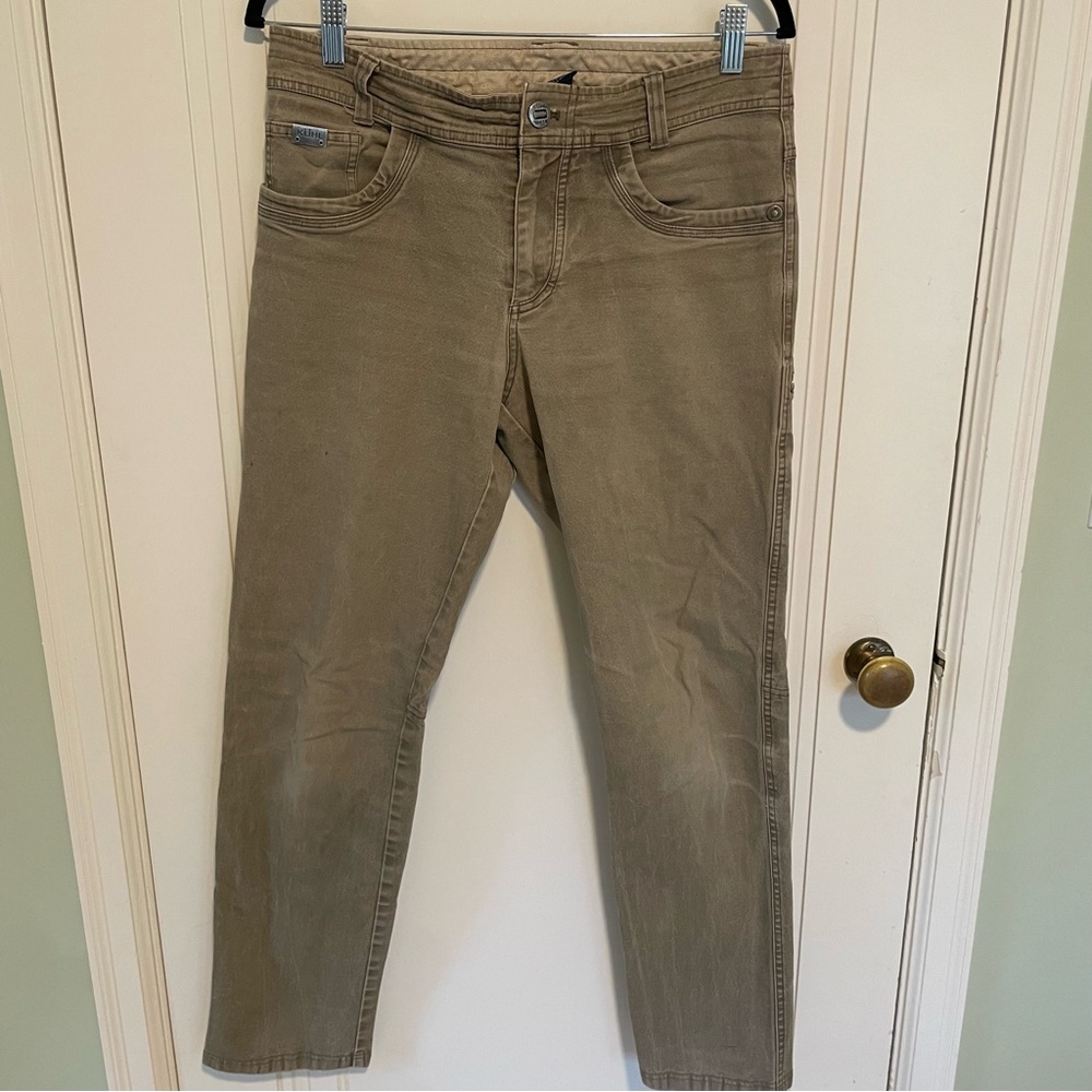 Kuhl Men's Chinos Khakis in Light Brown/Tan